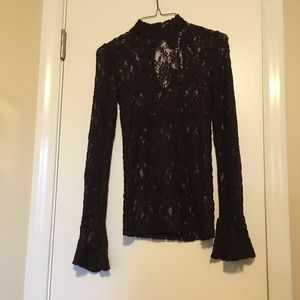 Forever 21. Top lace. Long sleeves. Dark brown.